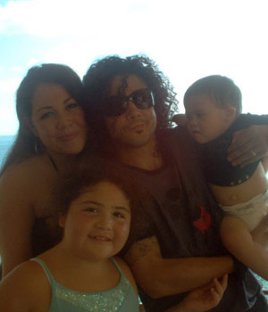 Chris Perez and Vanessa Perez family picture