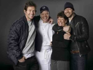 alma wahlberg family Mark, Paul and Donnie Wahlberg | Eceleb-Gossip