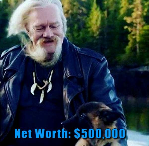 Image of Alaskan Bush People cast Billy Brown net worth is $500,000