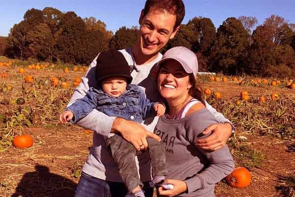 Image of Joey Loagno's with his wife Brittanny Baca and son