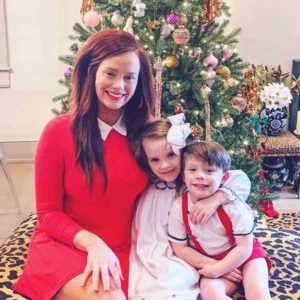 Image of Kathryn Dennis with her kids