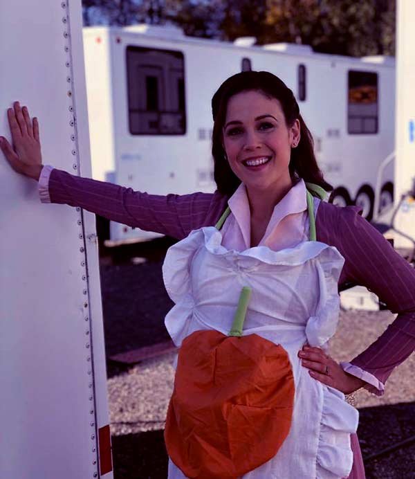 Image of Erin Krakow from When Calls the Heart show