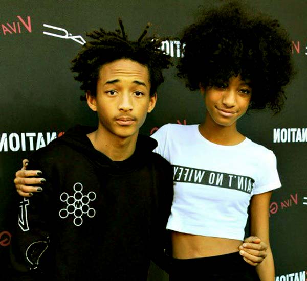 Image of Willow Smith with her brother Jaden Smith