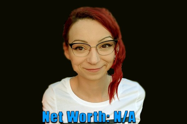 Image of Youtuber, Haley Soarx net worth is currently not available
