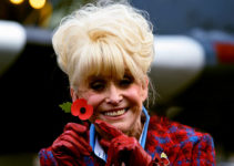 Image of Barbara Windsor Spouse/Husband, Children, Mother, Now, Plastic Surgery, Health, Net Worth
