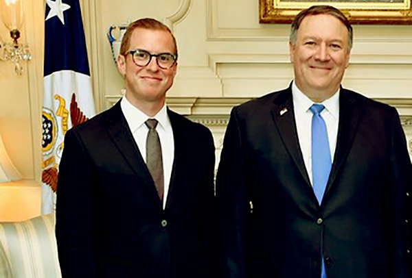 Image of Mike Pompeo with his son Nicholas