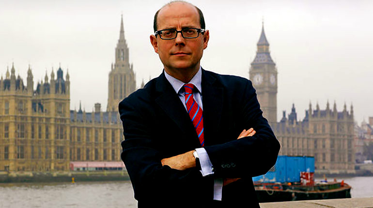 Image of Is Nick Robinson Gay/Dating A Girlfriend Or Is He Married; What's His Current Net Worth